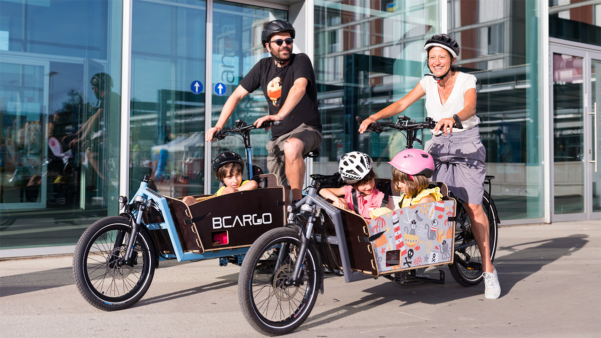 BCargo Family con passeggeri